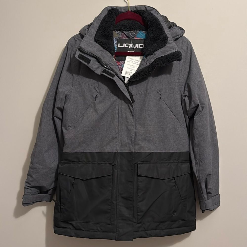 Liquid Ski Jacket Size Medium C49